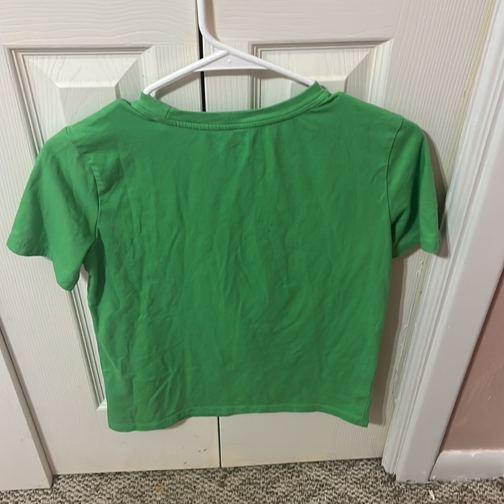 Green - Picture 4 of 4